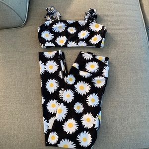 Year of ours workout set